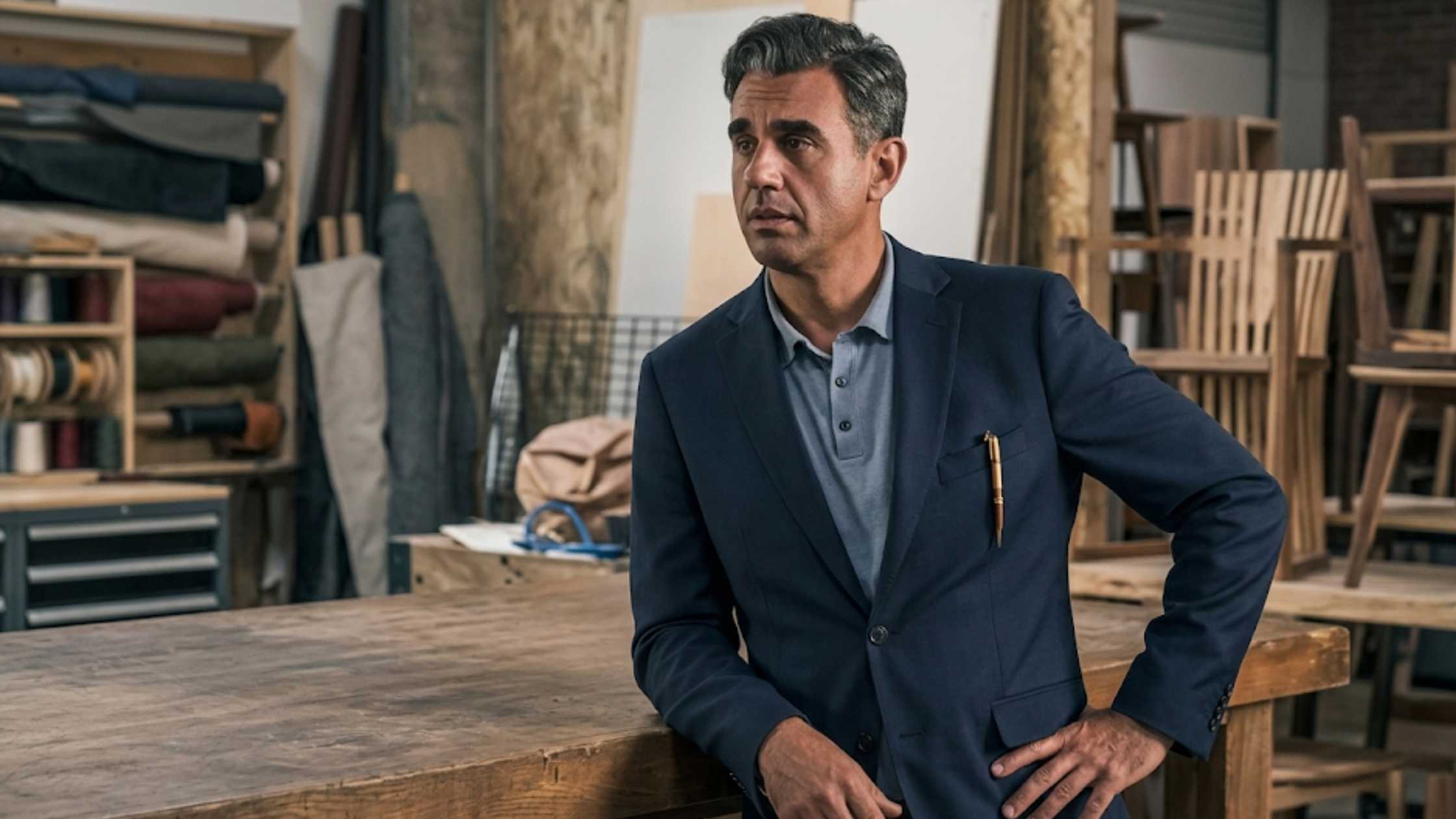 Man on Fire S01 Bobby Cannavale navy blue tailored blazer with notch lapel and single-breasted design