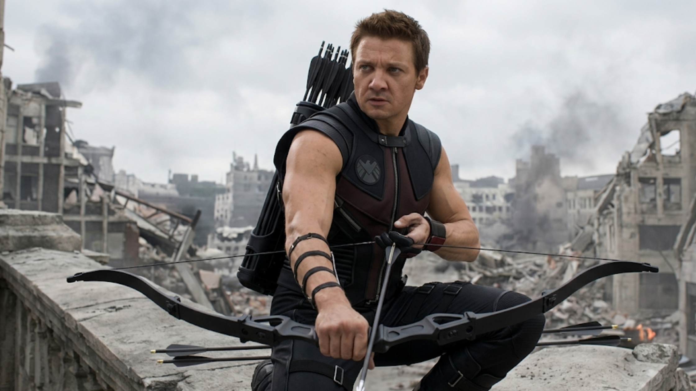 Avengers Hawkeye Jeremy Renner tactical leather vest black and burgundy MCU inspired S.H.I.E.L.D. style sleeveless costume vest with silver zipper detailing
