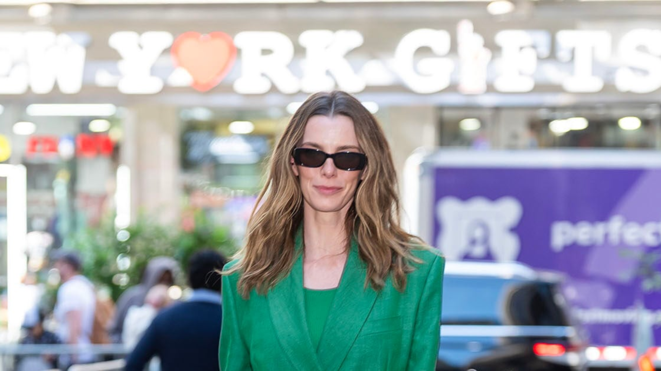 Looking for Bold Celebrity Style? The Betty Gilpin NYC 2026 Green Blazer Is the Statement Piece You Need