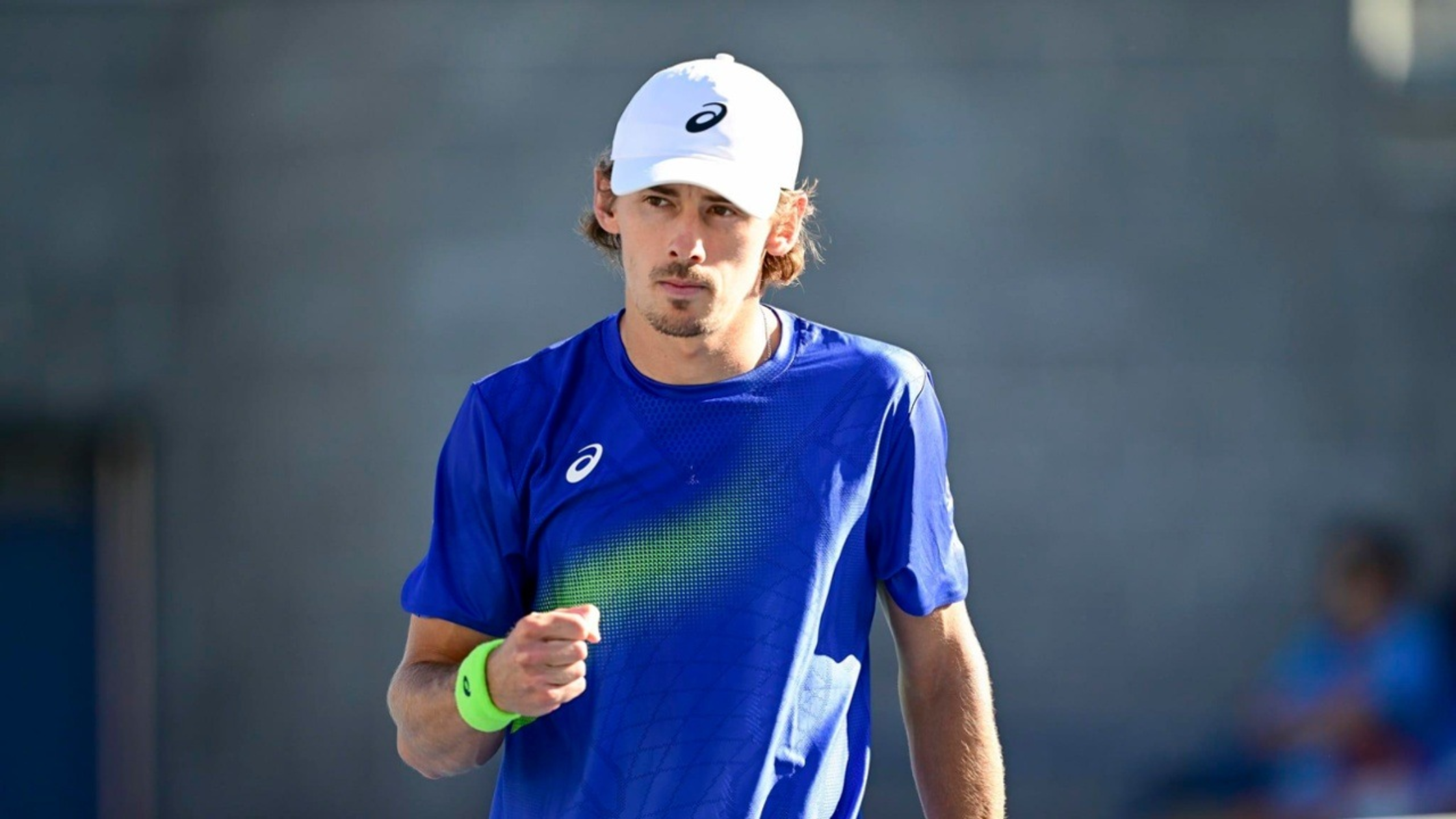 Looking for the Perfect Alex de Minaur US Open Tennis Tournament T-Shirt?
