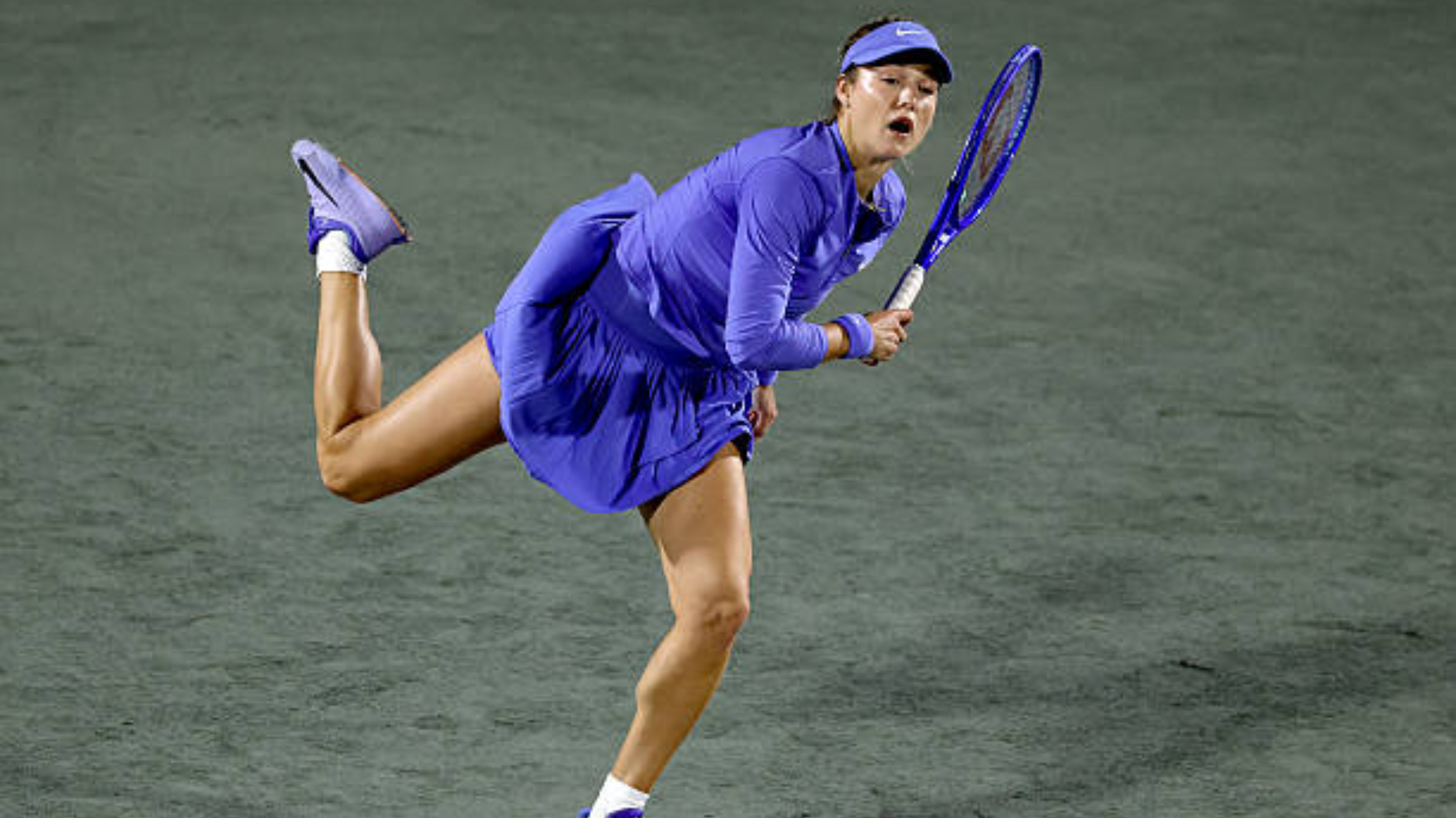 Anna Kalinskaya Credit One Charleston Open 2026 Sweatshirt: The Perfect Blend of Tennis Performance and Modern Style