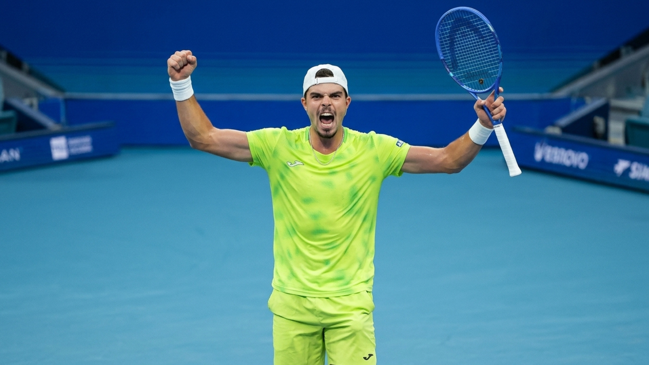 Jaime Faria 2026 US Open neon green performance T-shirt